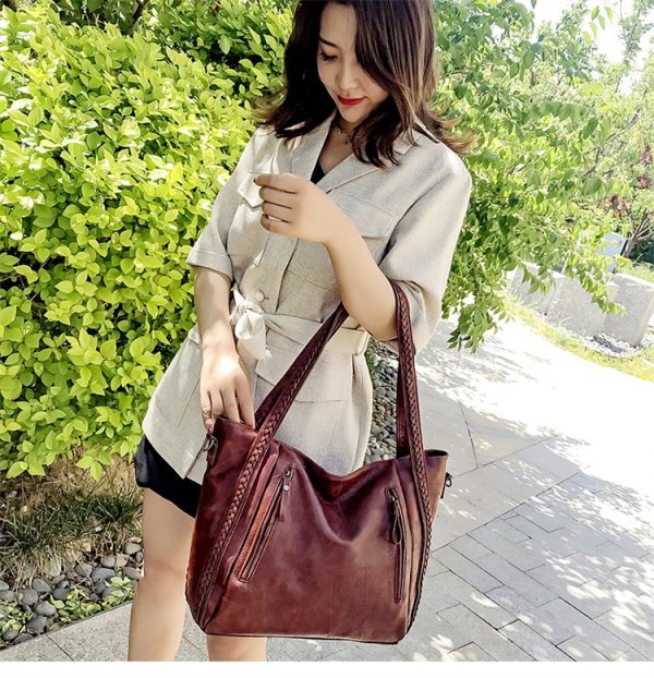 Tote bag large-capacity stitching soft leather shoulder bag